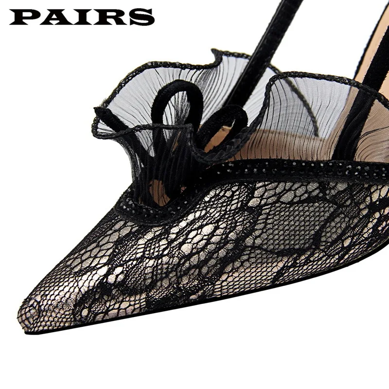 

Women's Shoes