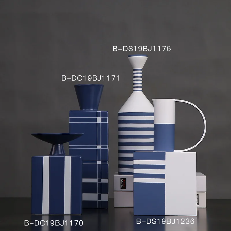 

Миланский цветок, итальянские минималистичные синие и белые полосатые Цветочные украшения, домашняя модель комнаты, мягкое украшение, Совр...