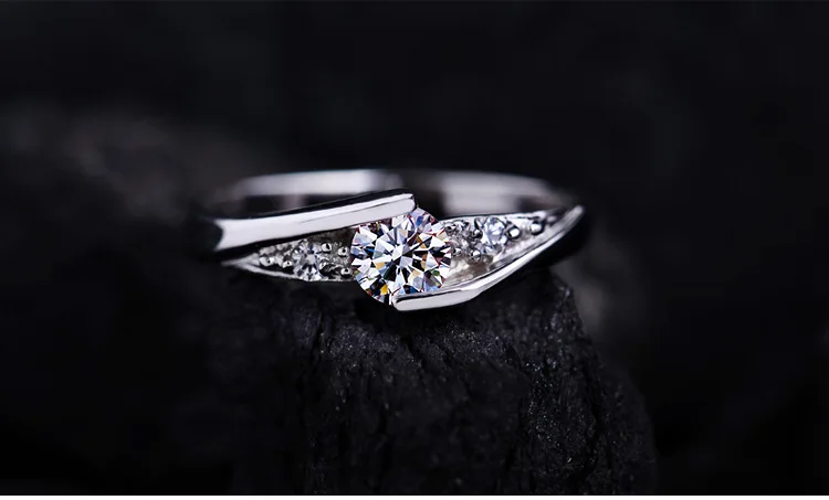 

trendy luxury big 925 sterling silver engagement Ring for Women and ladys christmas gifts with cushion zirconia wedding