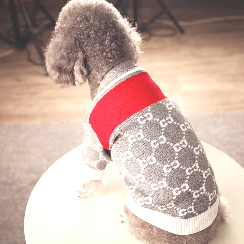 

New Fashion Brand Dog Coats & Jackets Sweater Cardigan Pet Sweater Knitting Plush Warm Pet Dog Clothes Dog Cat Clothes