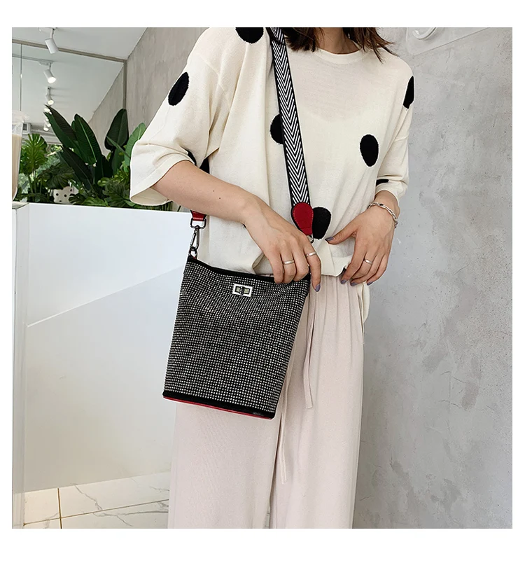 Bolsos Mujer ограниченная сумка-ведро из полиуретана и полиэстера Rismit Весна Лето Новая женская элегантная сумка с двойным ремешком с фосфором