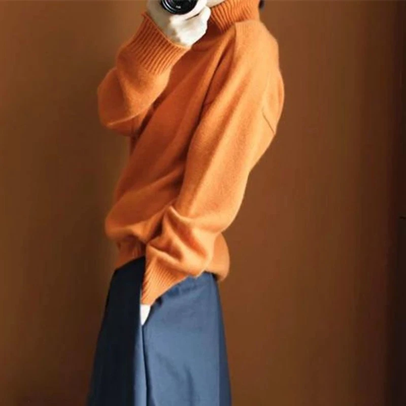 Женский кашемировый свитер с воротником-хомутом и длинным рукавом | Женская