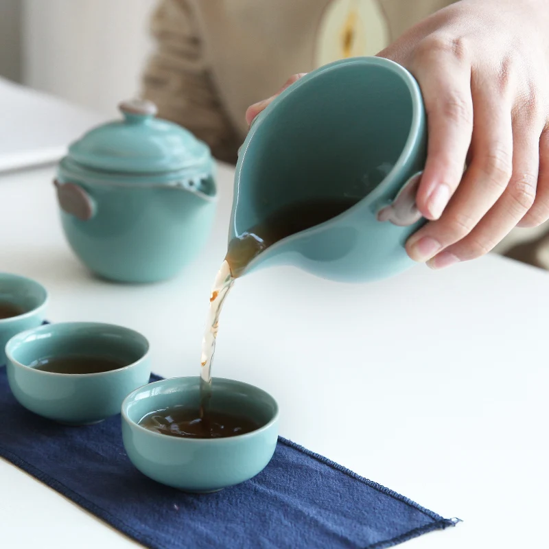 

Hand Made Ceramic Tea Pot Chinese Style Filter Travel Kung Fu Tea Kettle Simple Home Teteras Turcas Kitchen Dining Bar EF50TP