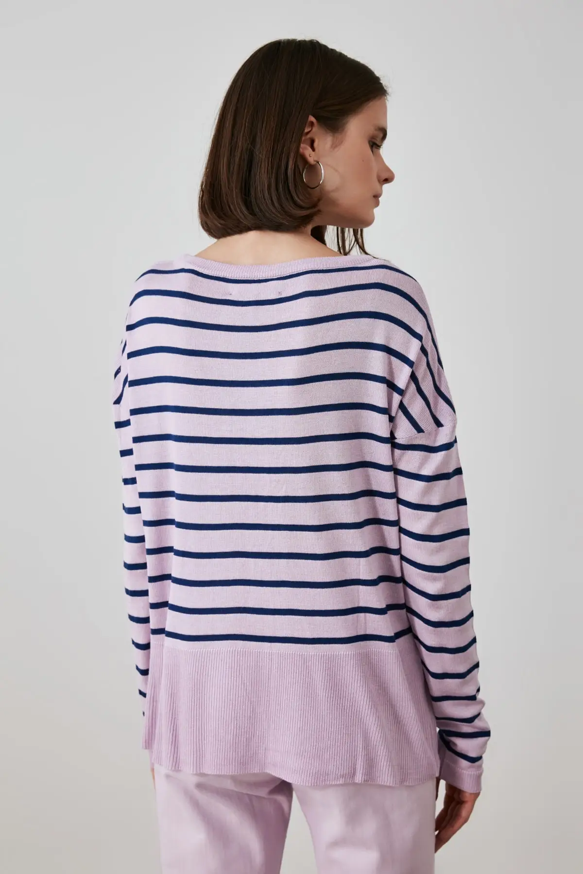 

Trendyol Striped Knitwear Sweater TWOAW21KZ2737