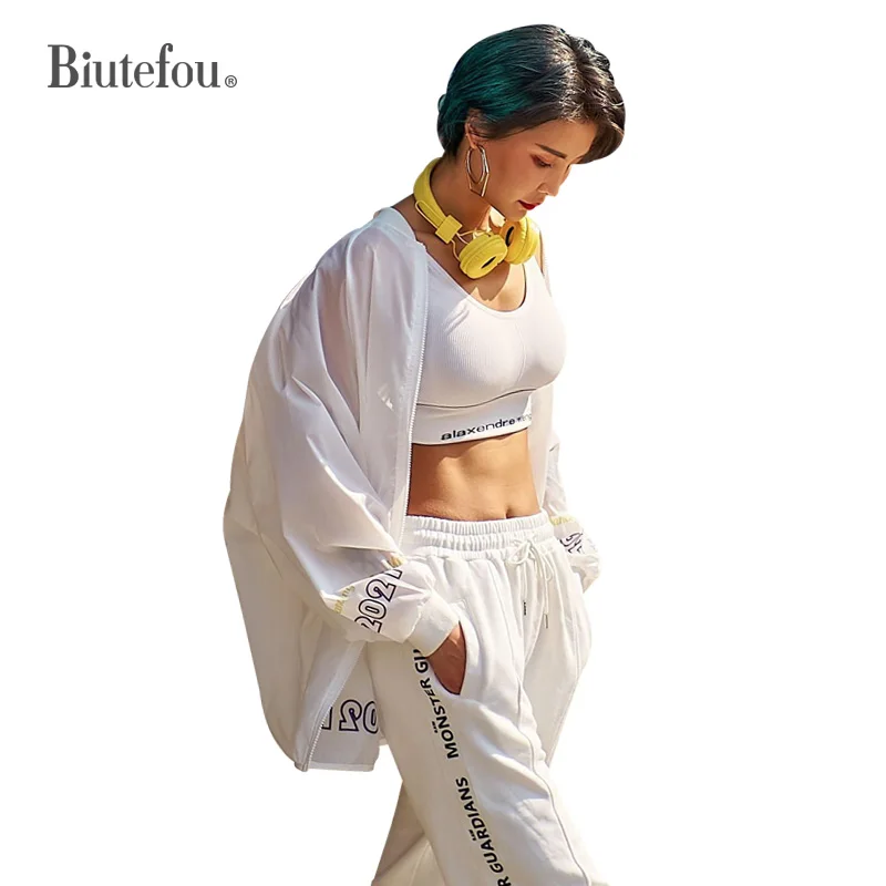 

2021 Summer Women Long Thin UV Protection Jacket