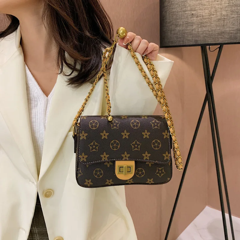 

Женская сумка, новинка осень-зима 2021, модная текстурная маленькая квадратная сумка с принтом, универсальная сумка-мессенджер на одно плечо ...