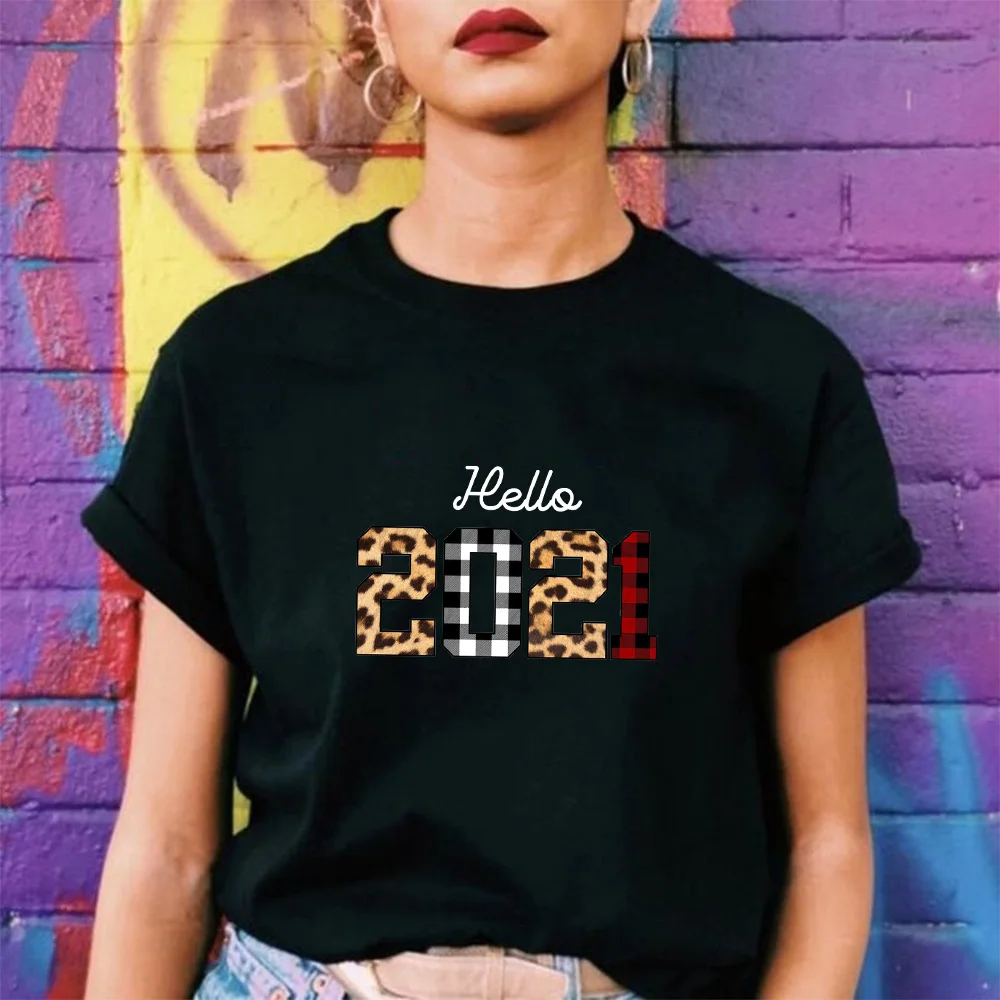 

Harajuku Graphic Tees Female New Year Clothes Camisetas Mujer Hello 2021 Leopard Printing Women Short Sleeve Aesthetic T-shirt