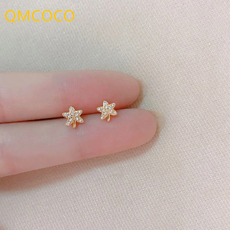 QMCOCO серьги золотого цвета с Кленовым листом из циркония корейские Простые