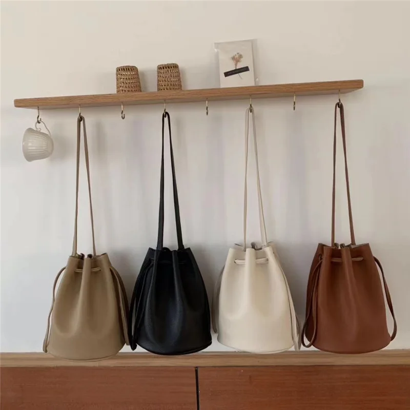 

Vintage Bucket Bags Women Solid Color Shoulder Bag Casual Drawstring Messenger Bags Totes Ladies Luxury Pu Leather Crossbody Bag