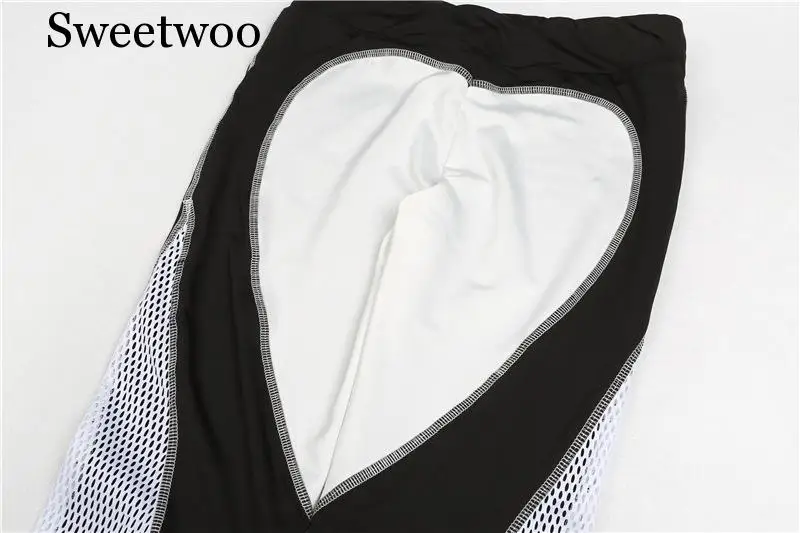 

SWEETWOO 2019 New Sexy Woman Love Stitching Yoga Pants Plus Size Leggings High Waist Hip Elastic Plus Size Slim Gym Wear