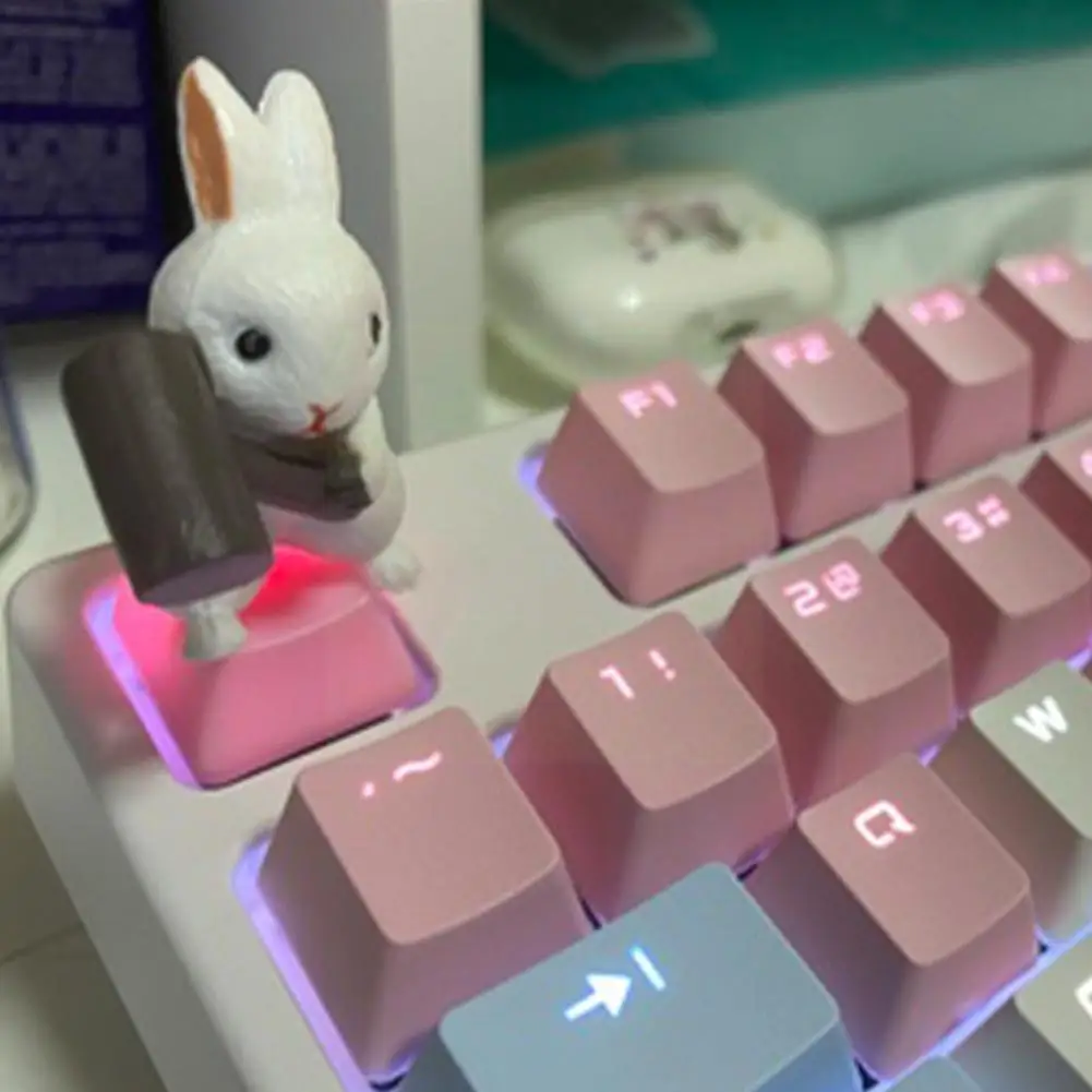 

Новинка, креативная клавиатура с маленьким Кроликом, колпачок для клавиш «сделай сам», милый мультяшный кулон для творчества с розовыми кла...
