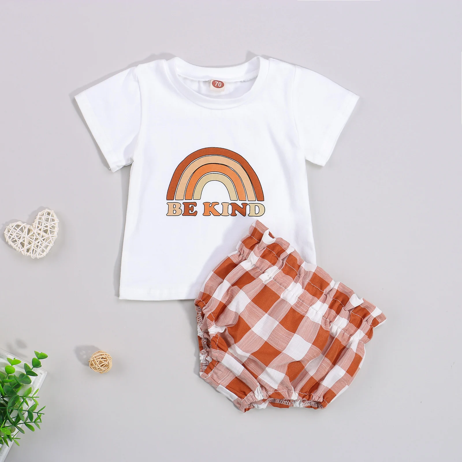

Baby Girls Two-piece Clothes Set, and Plaid Printed Pattern Elastic Waist Shorts White Round Collar T-shirt