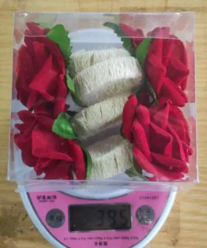 

4 pcs Handmade Rose Flower Decorative Napkin Rings Napkin Holders for Home Dining Room Banquet Family Gathering Special Occasion