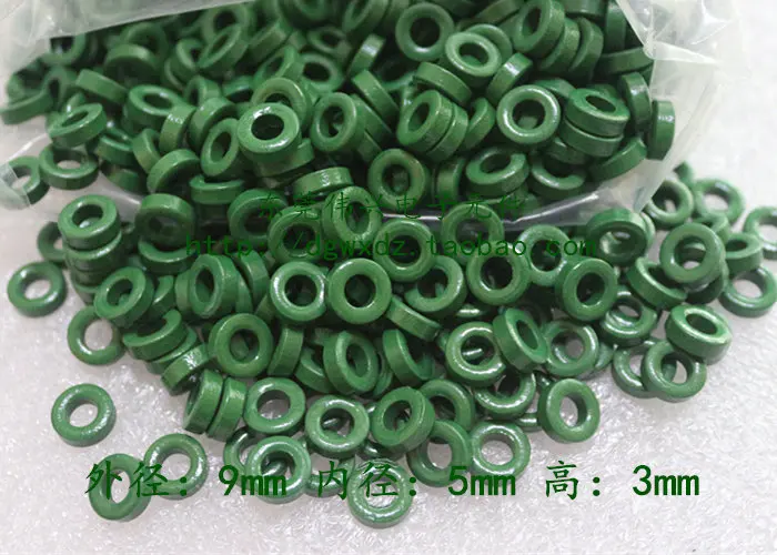 Зеленое магнитное кольцо с ферритовым сердечником 9*5*3 защита от помех обмотка