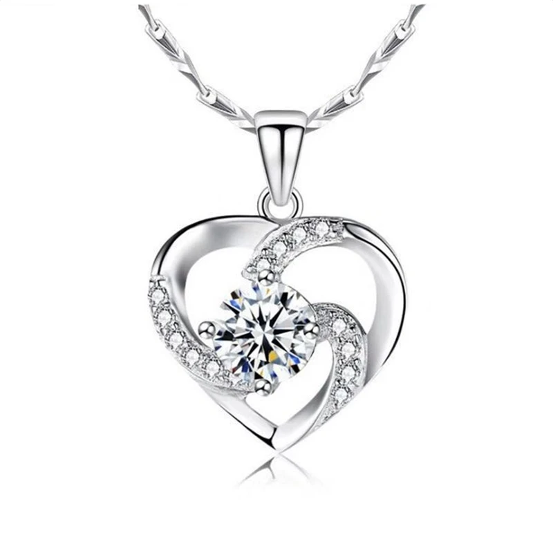 

European And American Trend Fashion Heart-shaped Pendant Crystal Necklace Girl Clavicle Chain Party Jewelry Gift