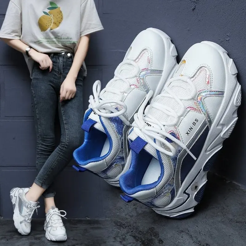 Женские кроссовки с вулканизированной подошвой белые низкой резиновой