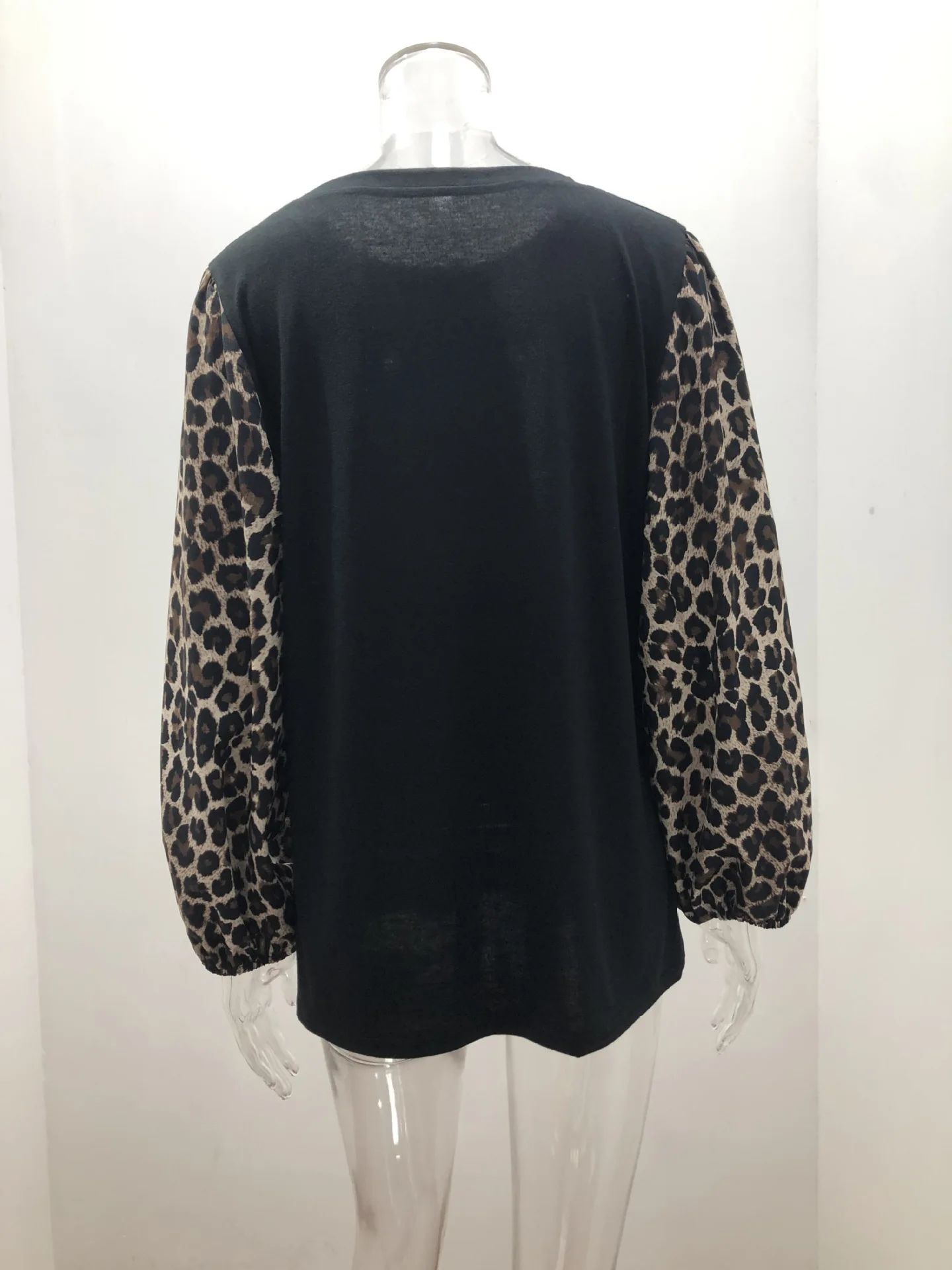 

Lugentolo Autumn Women's T-shirt Leopard Print Long-Sleeved New Tops Round Neck T-shirt Black Female Loose T-shirts