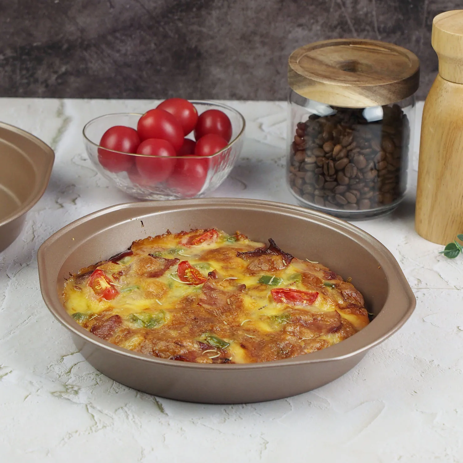 

9 Inch Round Thick Pizza Baking Pan Non-stick Coating Cake Mold, Fruit Pie Pan Baking Mold Kitchen