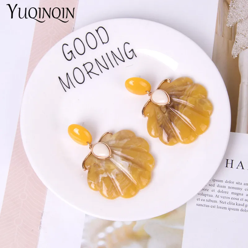 

Cute Shell Resin Acrylic Drop Earring for Women Korean Big Earrings Hanging Beautiful Vintage Earings for Girls Fashion Jewelry