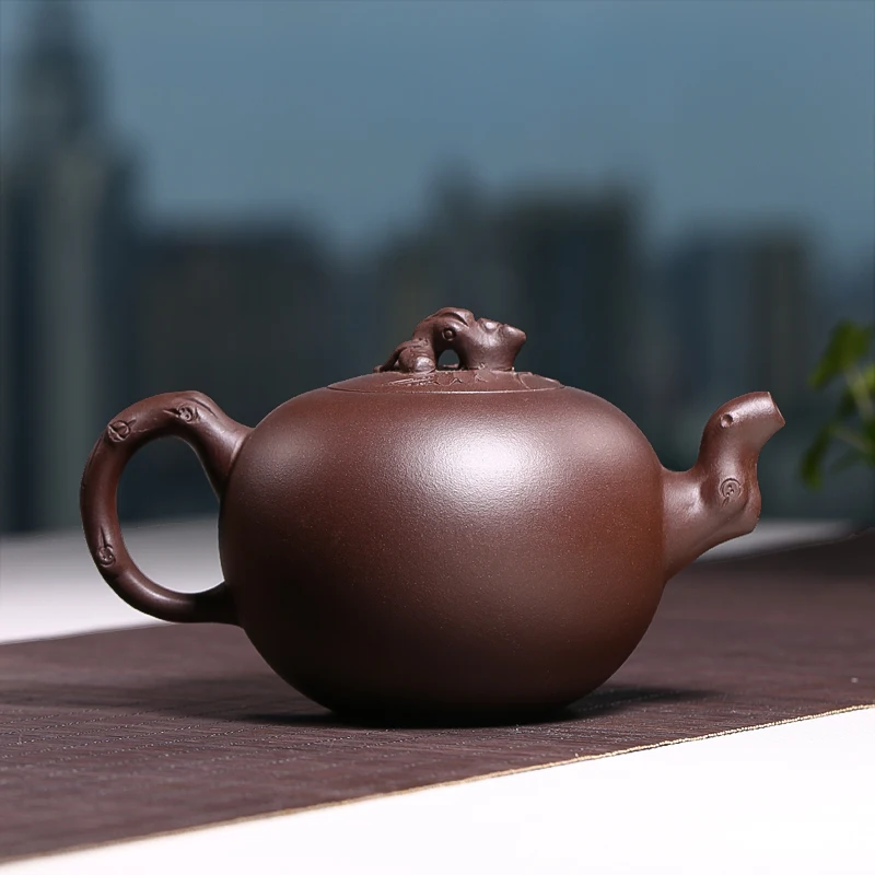 

authentic yixing ores are recommended by the pure manual rich blessings for longevity and purple clay teapot tea sets