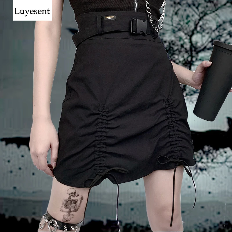 

Black Women Mini Drawstring Skirt 2020 Lolita Goth Irregular Shir Pleated Sexy Hipster Gothic Cargo Skirts + Plastic Buckle Belt