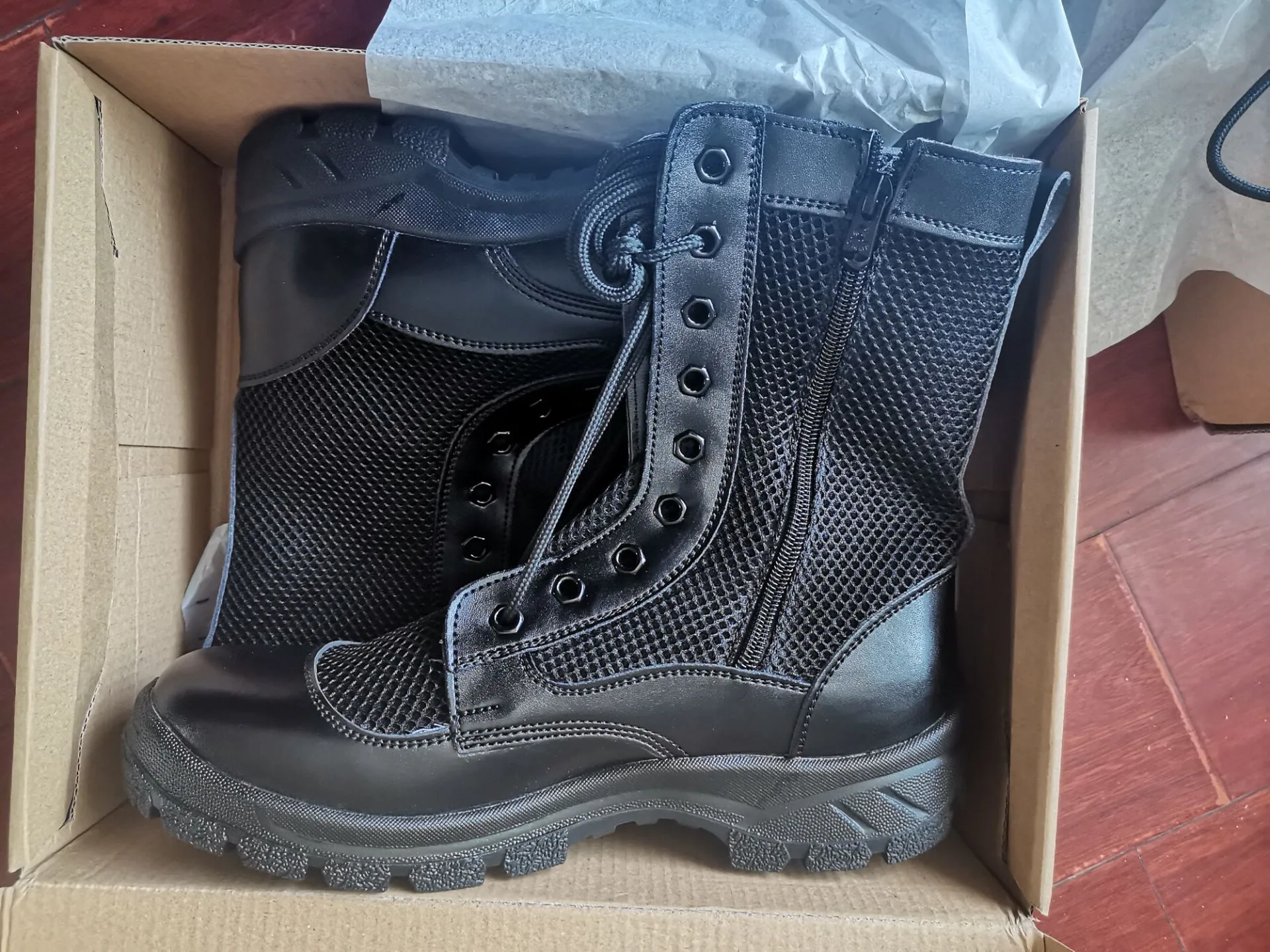 2018 Summer men's army boots special soldiers leather mesh breathable zipper combat ultra-light army training security boots