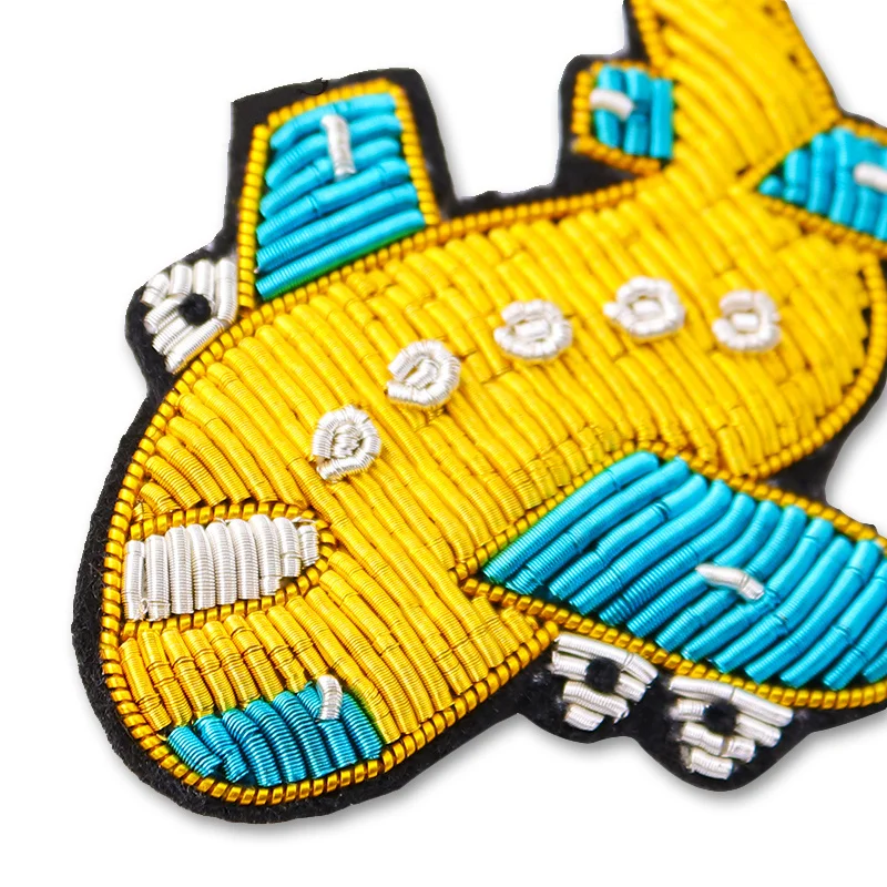 

Hand-embroidered aircraft brooch men and women accessories Indian silk badge coat cardigan bag pin brooch