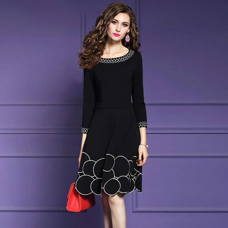 

Female Autumn Elegant Embroidery Dress Female High Quality A-Line Robe Femme Fashion Designer Office Party Vestidos E28