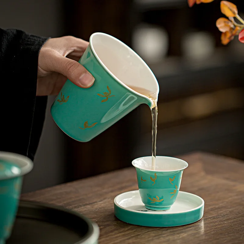 200ml Turquoise Glaze Ceramic Tea Pitcher Fair Cup Uniform China Maker Chahai Hand Grasping Kung Fu Accessories |