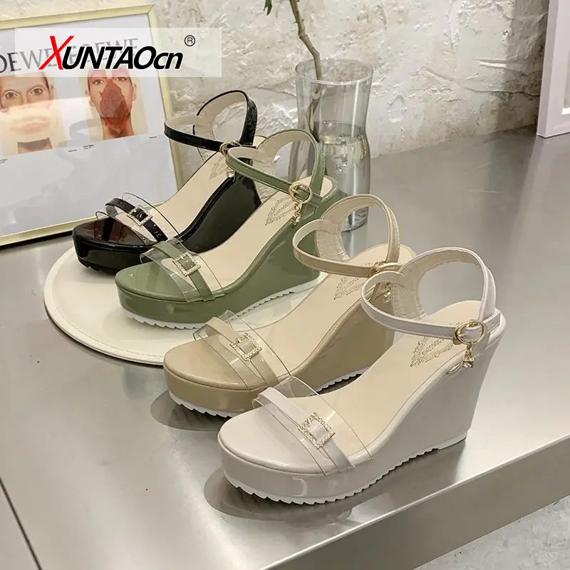 

2021 Summer New Arrival Women Brand Design High Platform Sandal Lady Wedges Shoes With Studs Embellished 35-40