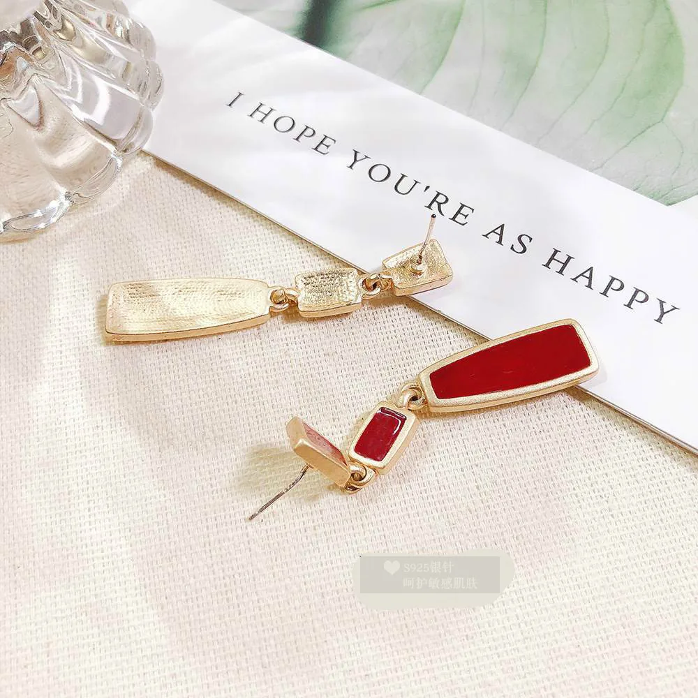 Красные серьги с французским замком в стиле ретро корейский темперамент