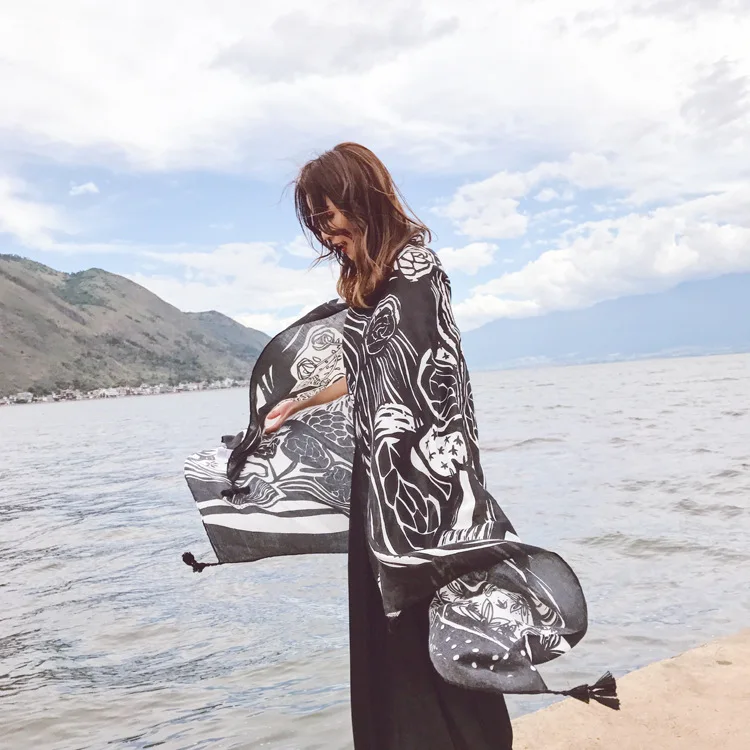 

New Ethnic Style Cotton and Linen Scarf Totem Long Scarves Beach Travel Beach Towel Sun-Protective Clothing Shawl