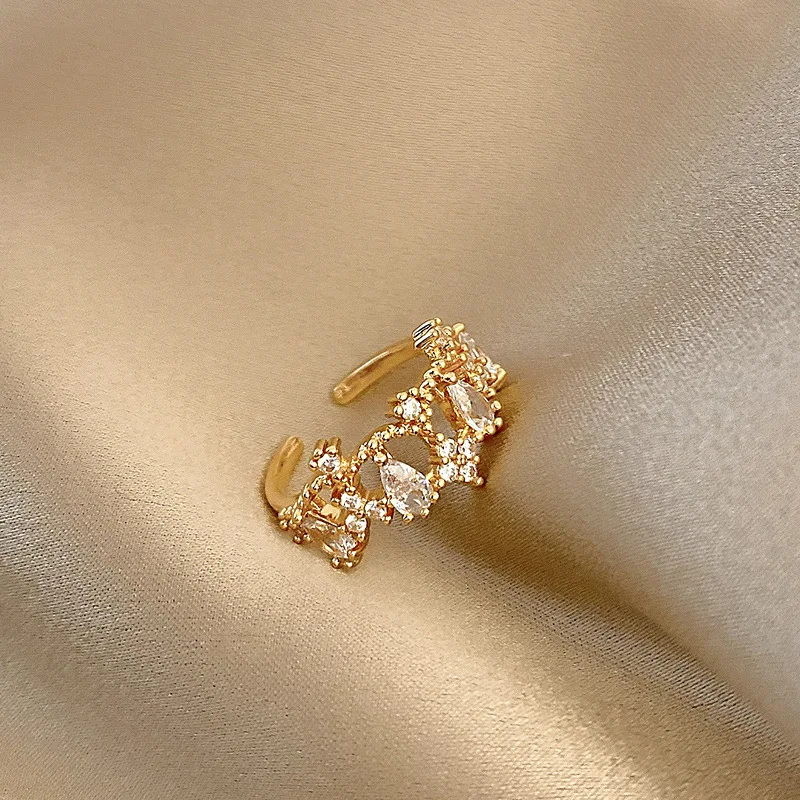 

J052 South Korea's New Fashion Zircon Crown INS Style Opening Adjustable Ladies Index Finger Ring Gift Woman Ring Jewelry 2021