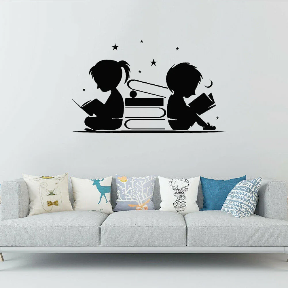 Наклейка на стену "Звезды Луна Мальчик Девочка Читают Книги" для детской комнаты библиотеки Чтения Уголок Декор винил ph585.