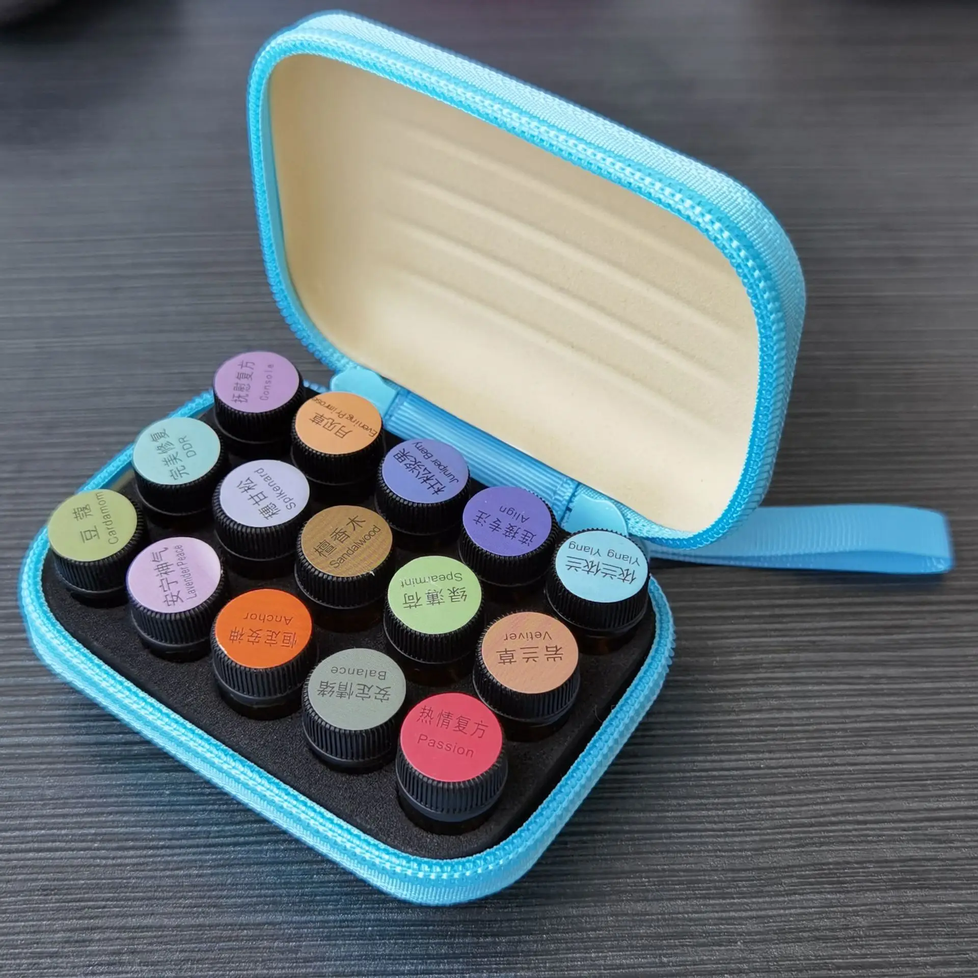 

Tinplate Essential Oil Bag for DoTERRA Sample 7/9/15 Slots for 1-3ml Portable Travel Bag Hanging Organizer Bags Bottles Holder