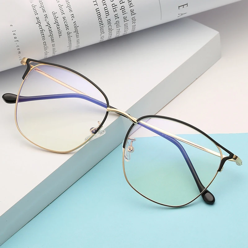 Классические очки с защитой от синего света большие в металлической оправе