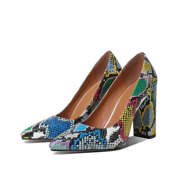 

Туфли-лодочки женские на высоком массивном каблуке, размеры 34-43