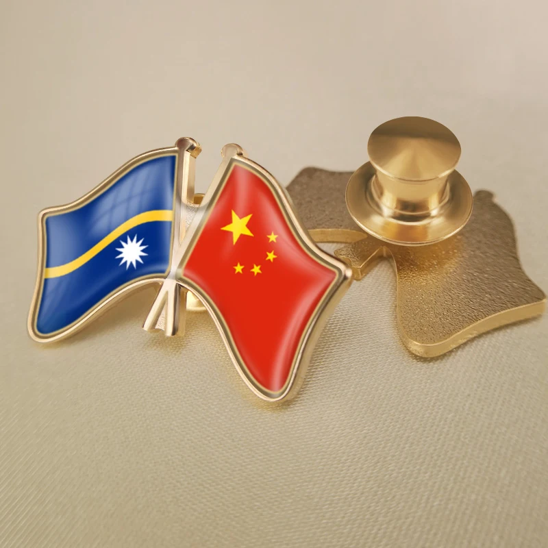 Науру и Китай перекрестные двойной флаг дружбы значков на булавке брошь значки |