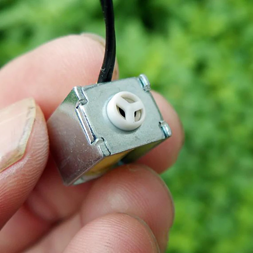 Фото DC 3V 100mA 0.15W Micro Solenoid Valve Sphygmomanometer Vent Normally Open Air Exhaust Electromagnetic Diameter 3mm Обустройство DC 3V 100mA 0.15W Micro Solenoid Valve Sphygmomanometer Vent Normally Open Air Exhaust Electromagnetic Diameter 3mm Обустройство