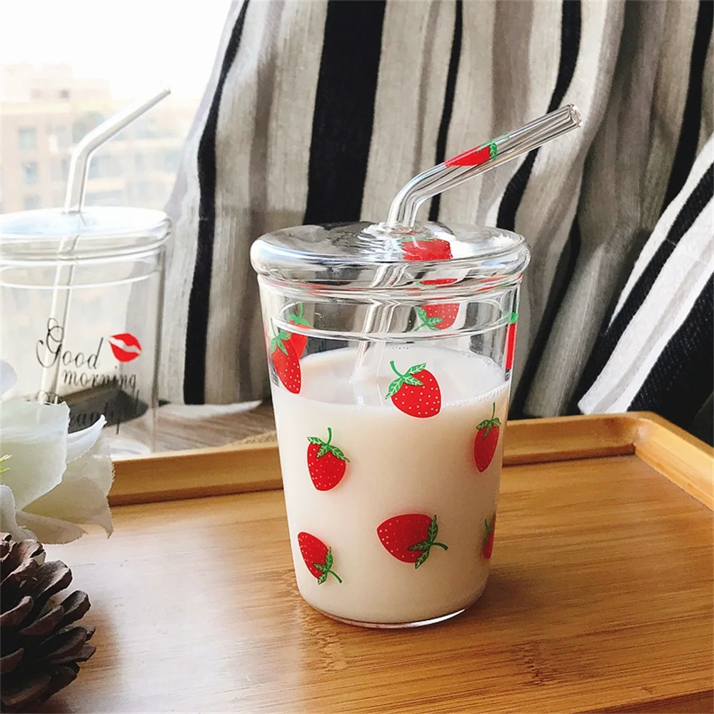 

Strawberry Glass Pattern Glass With Lid with Straws Juice Breakfast Milk Tea Coffee Wine 350ml Creative Cup Gift for Children