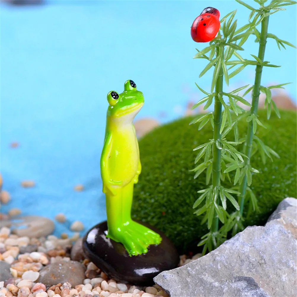 

Cute Animal Frog Home Micro Gnomes Figurines Kawaii Miniatures Terrarium Dollhouse Decor Ornaments DIY Furniture Toys