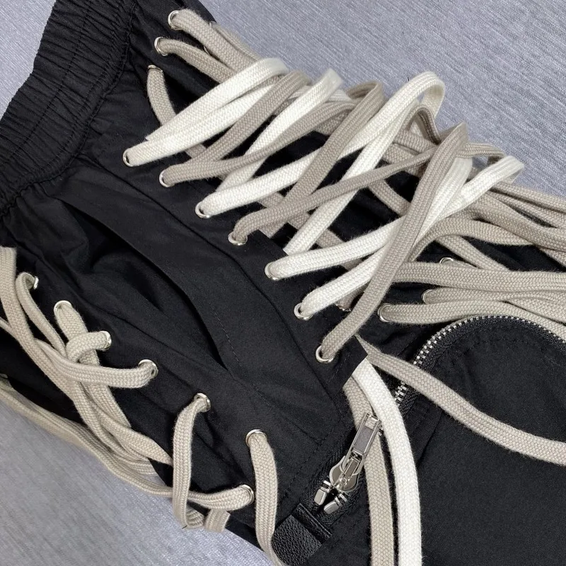 

Street Style Bandage Shorts Men Designer Zip Pockets Elastic Waist Casual Shorts Autumn New Loose Black Gothic Cargo Short