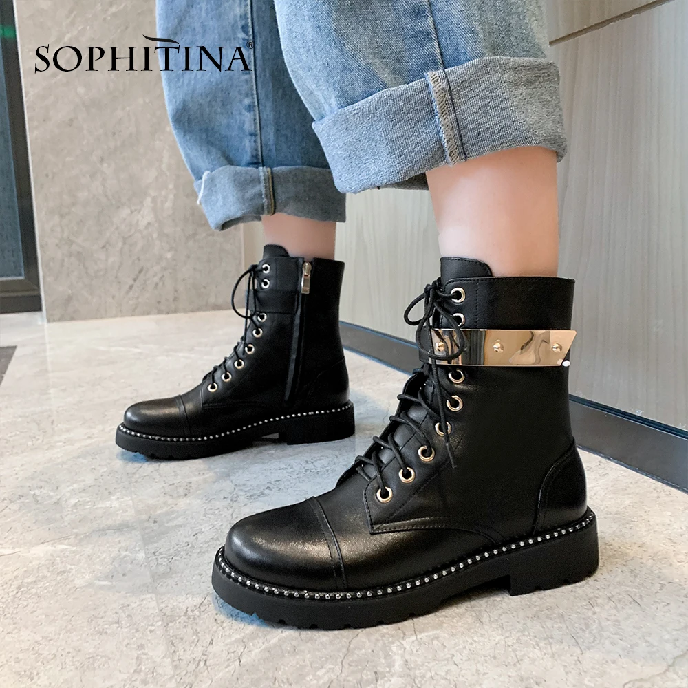SOPHITINA/ботинки из натуральной кожи; Новинка; модные красивые Удобные однотонные ботинки на квадратном каблуке с металлическим украшением; женские ботильоны; MO312