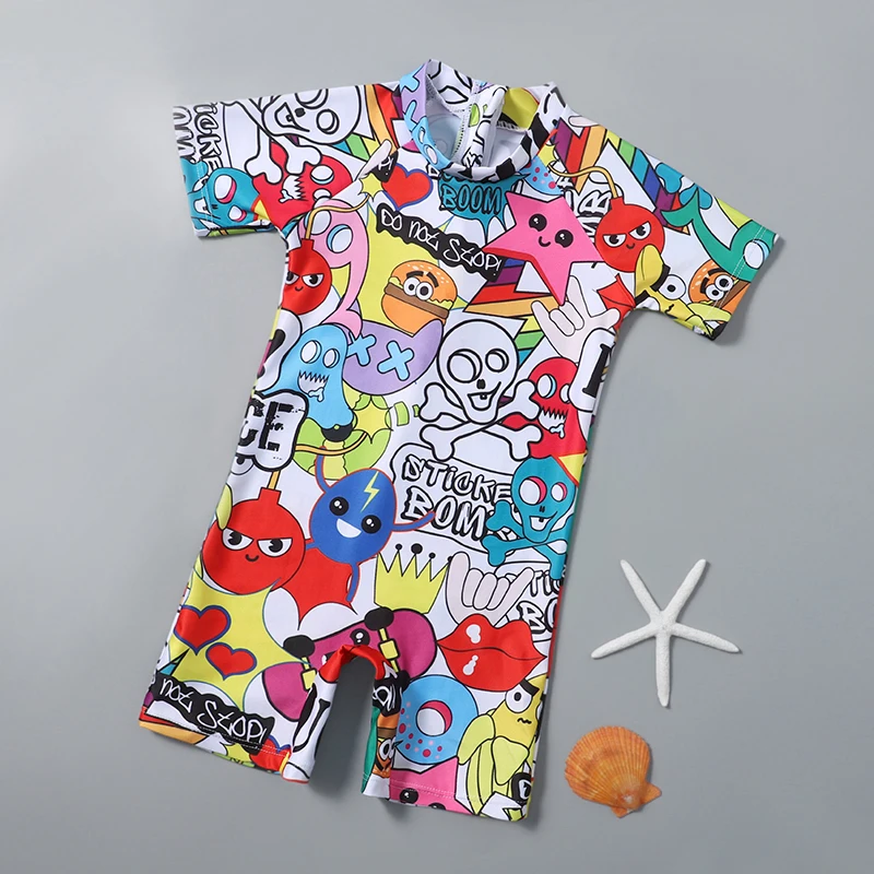 

Новинка 2022, Цельный купальник для мальчиков, детский купальник с принтом граффити, купальный костюм для малышей, пляжная одежда с защитой от...