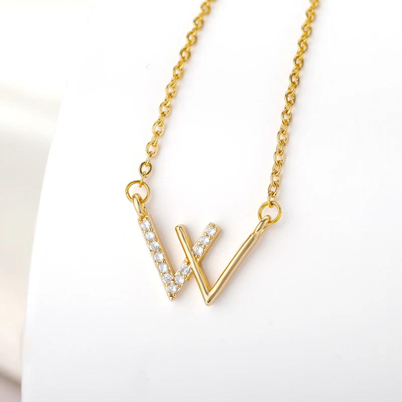 

Letter W Necklace For Women Girls Stainless Steel Cubic Zirconia Clavicle Chain Necklaces Luxury Crystal Jewerly collier femme