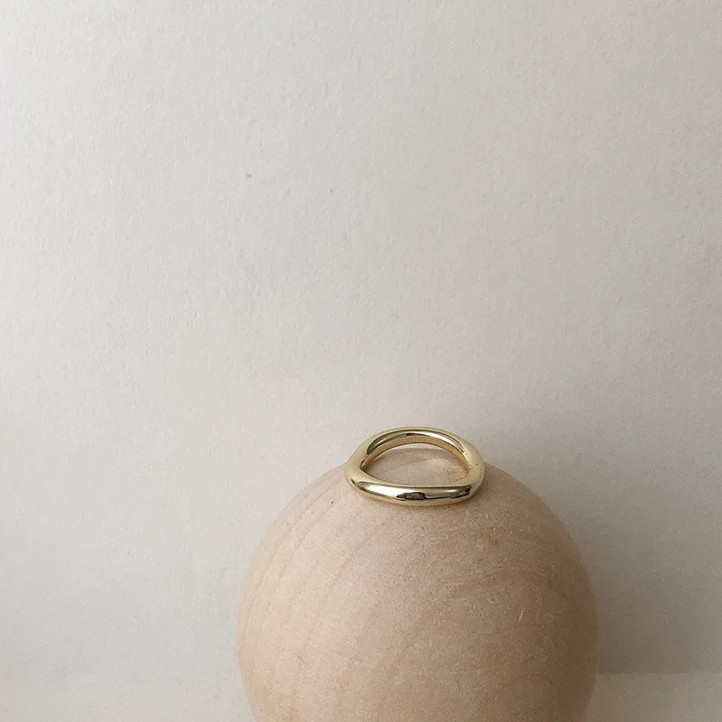 

2020 New design vintage Chic Geometric Baroque Metal Rings for Women men Glossy Gold Color trend Ring Jewelry