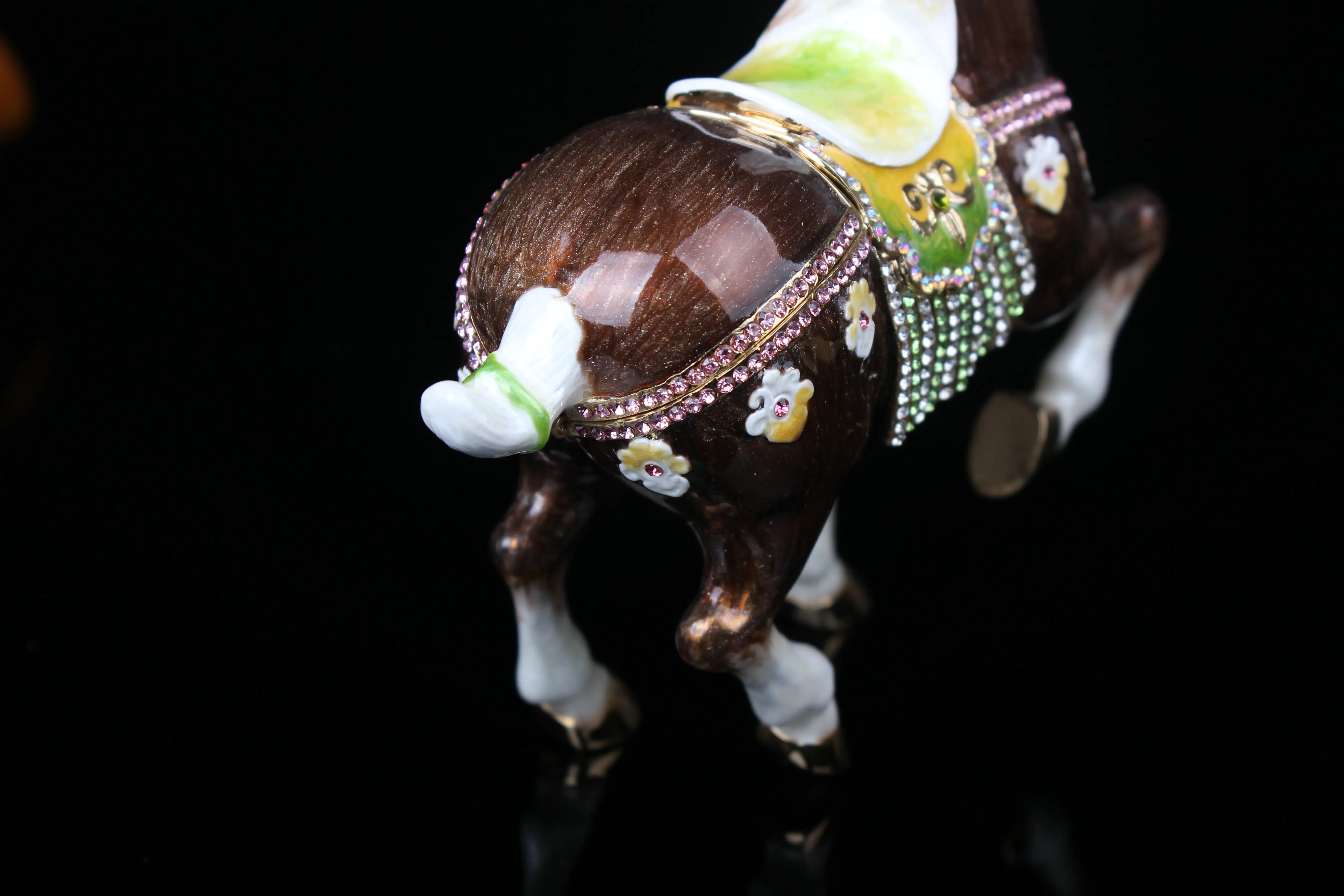 Big Horse Enameled Trinket Box Keepsake Box Horse Figurine Gifts Metal Table Crystals & Enamel  Horse Faberge trinket box