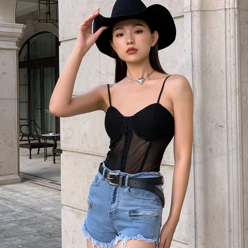 

Timeless Wonder Sweet Snake Chains Pave Heart Necklace for Women Jewelry Kpop Designer Party Gothic Egirl Emo Rare Gift Ins 1572