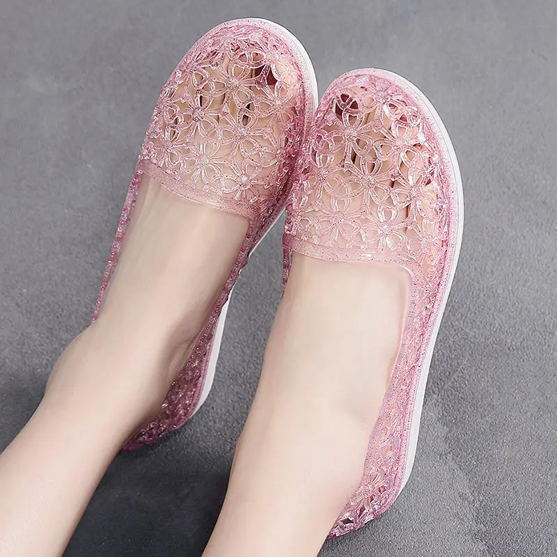 Женские клоги Прозрачные сандалии на нескользящей подошве 2021 женские с плоской