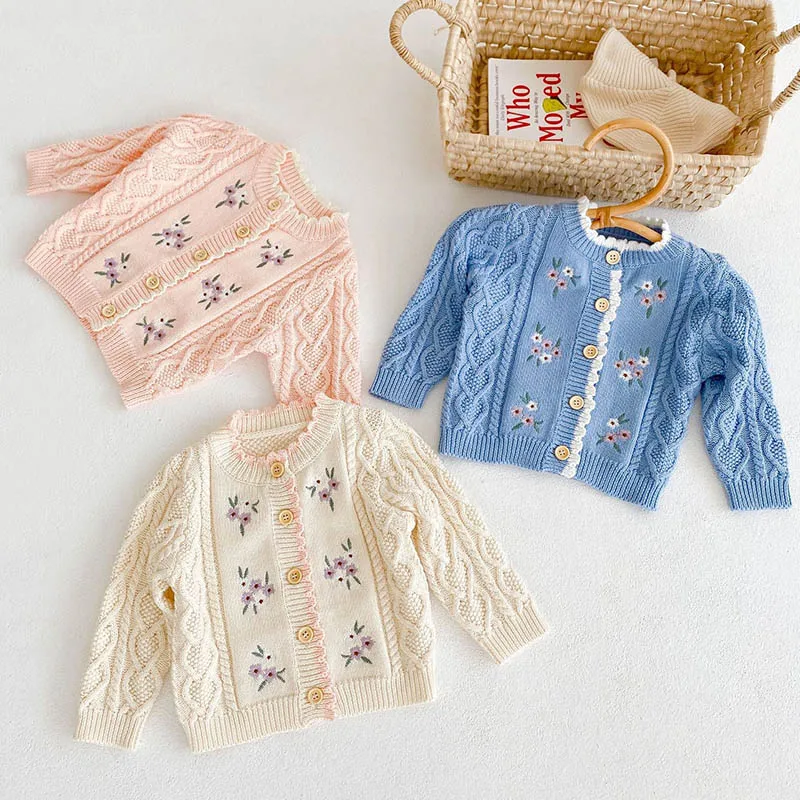 

Вязаный кардиган для маленьких девочек, осенне-зимний свитер для маленьких девочек с цветочной вышивкой, вязаное пальто для маленьких дево...